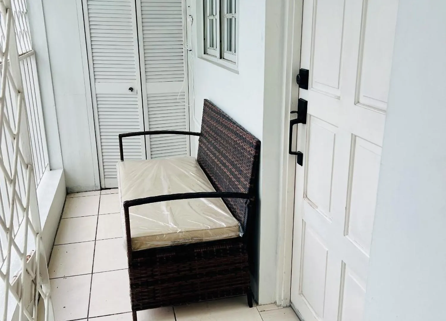 公寓 Blue Laventura Condo Near Hwt 金斯敦
